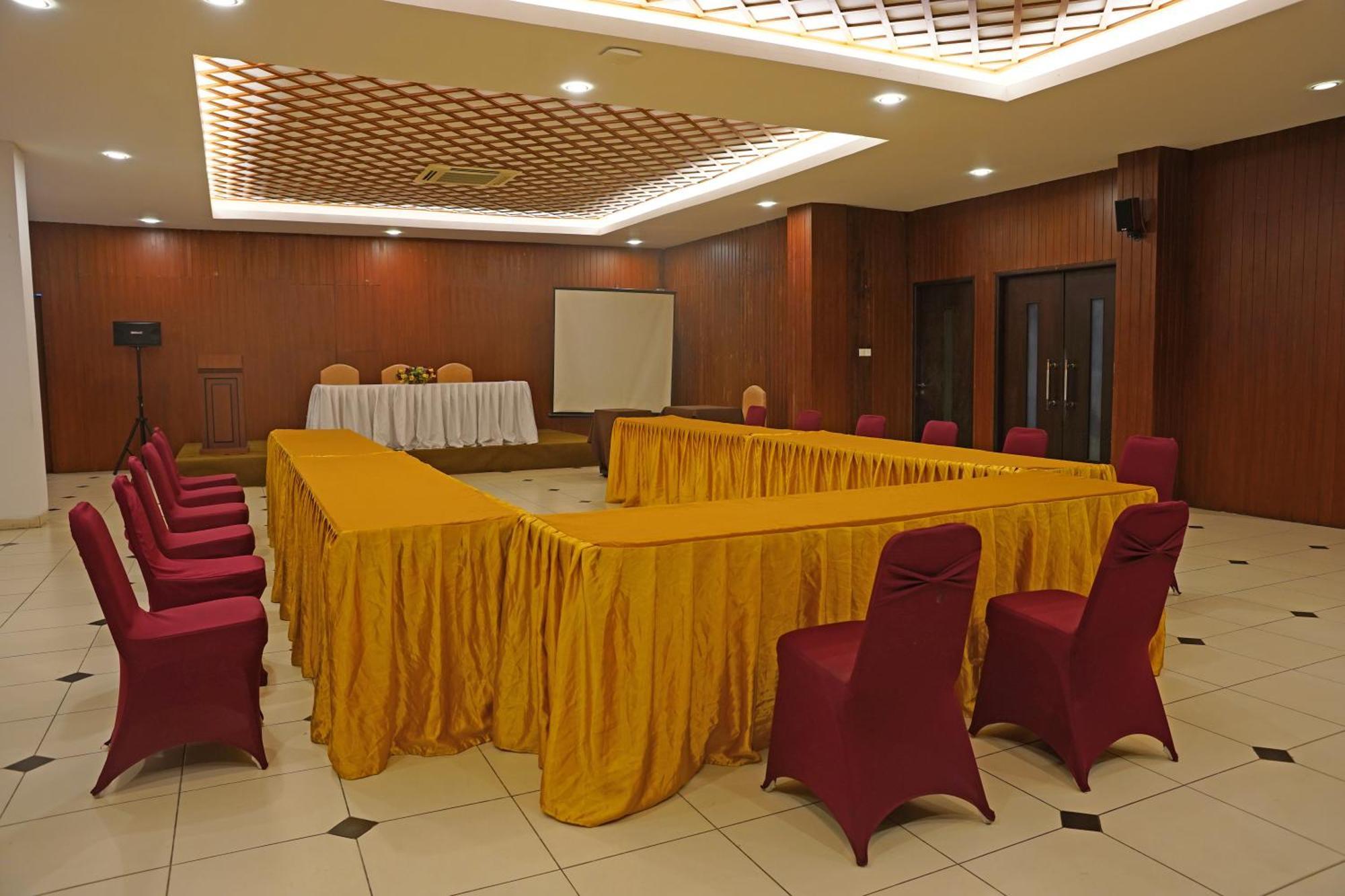 Arinas Hotel باندار لامبونغ المظهر الخارجي الصورة